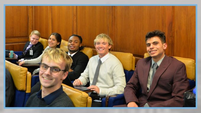 Intern PowerPoint - intern - 121