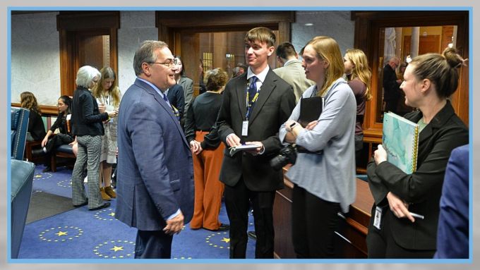 Intern PowerPoint - intern - 133